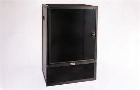 18x18 enclosure electrical|how many gallons is 18x18x24.